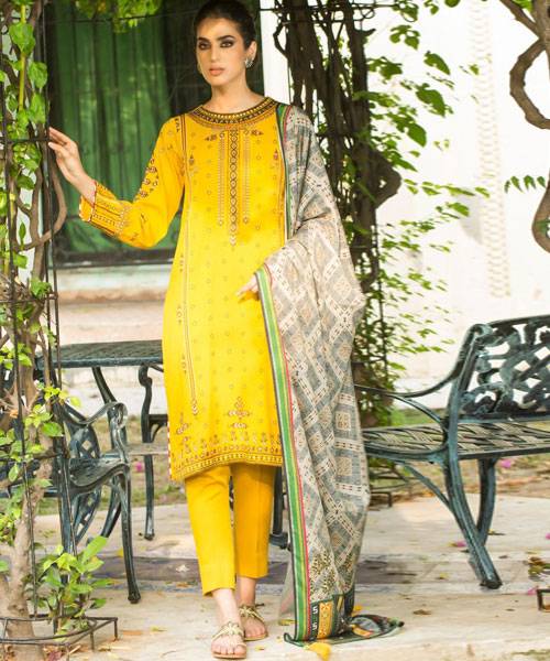 LAKHANY Karandi Winter Collection '22 - Resham Fabrics