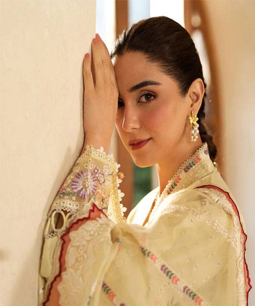 maryamhussain-3 maryamhussain-3-4