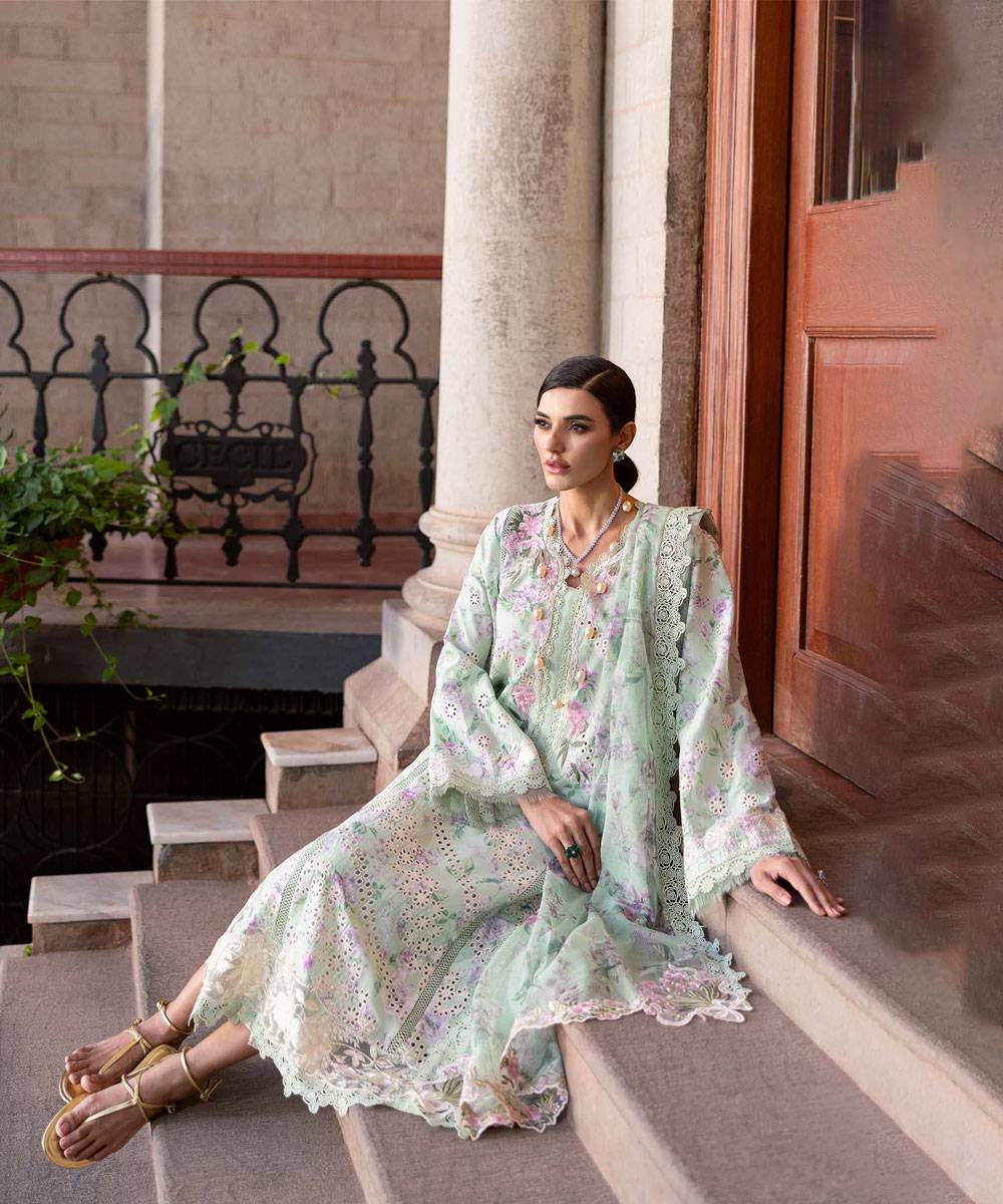 Saira-Shakira-1 Saira-Shakira-10