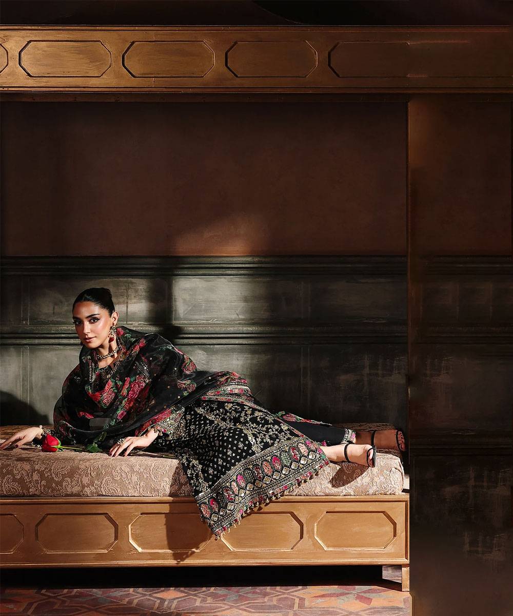 Charizma-1 Charizma-15