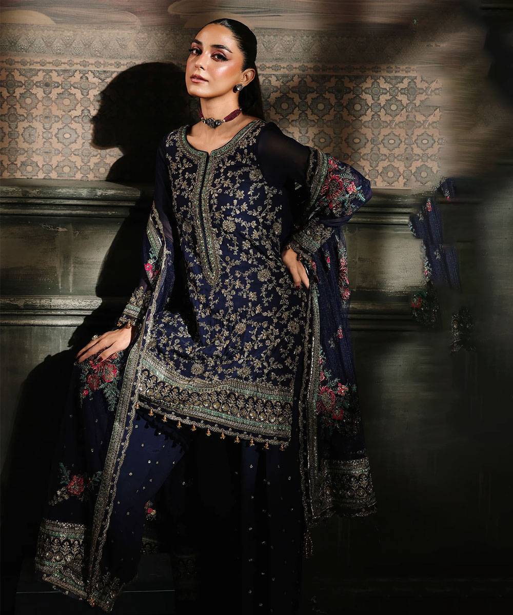 Charizma-1 Charizma-15