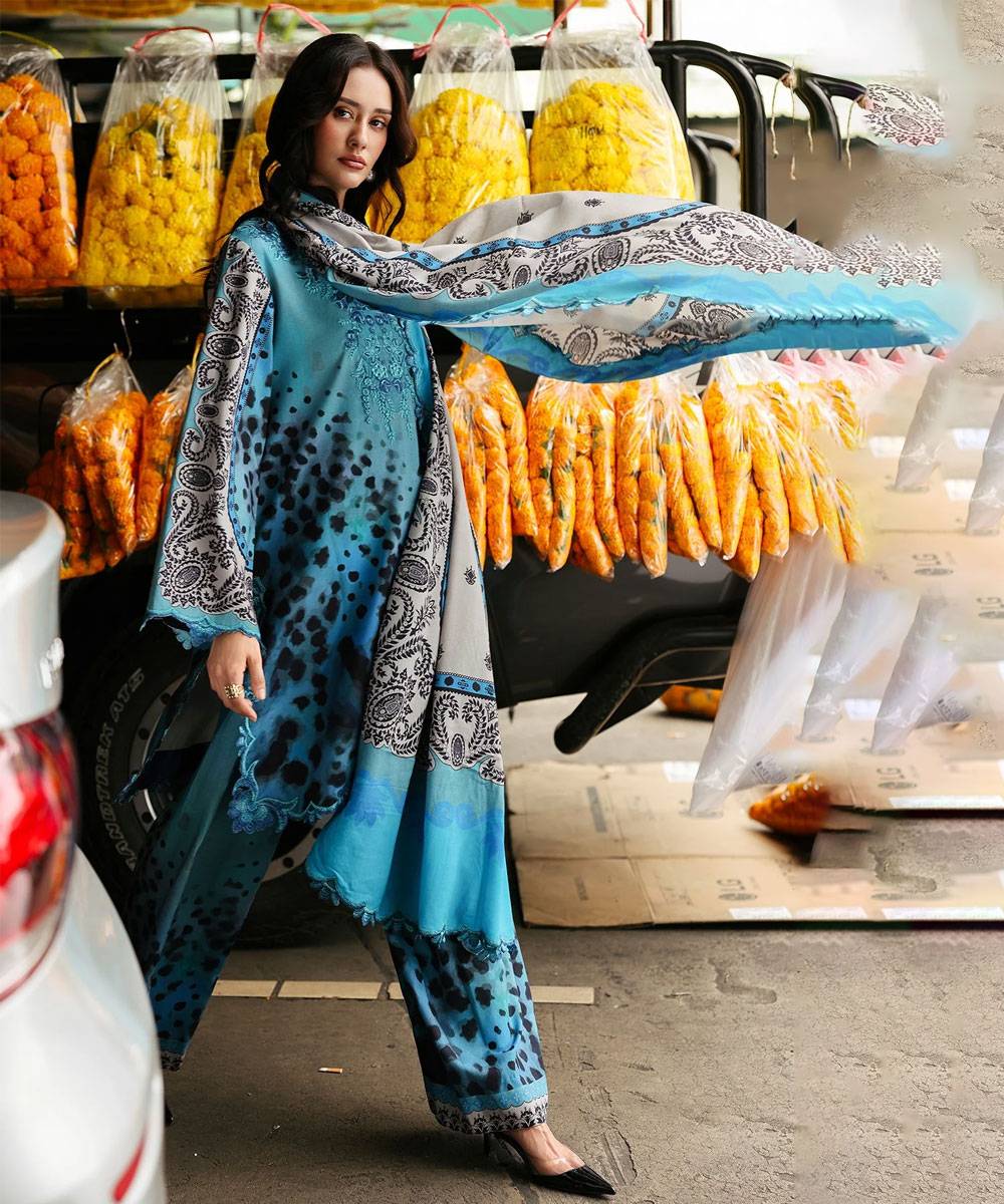 Charizma-1 Charizma-20