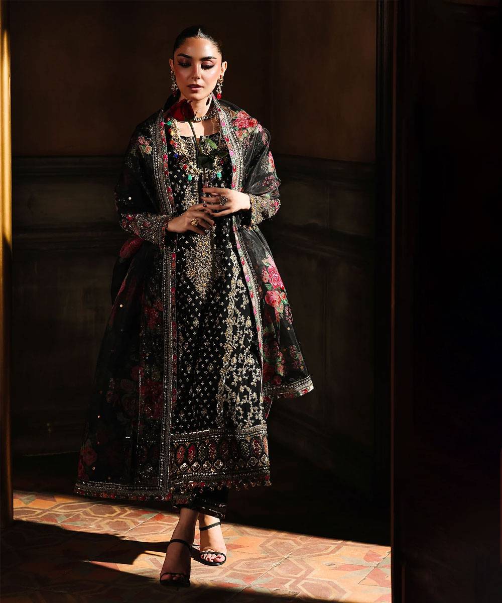 Charizma-2 Charizma-15