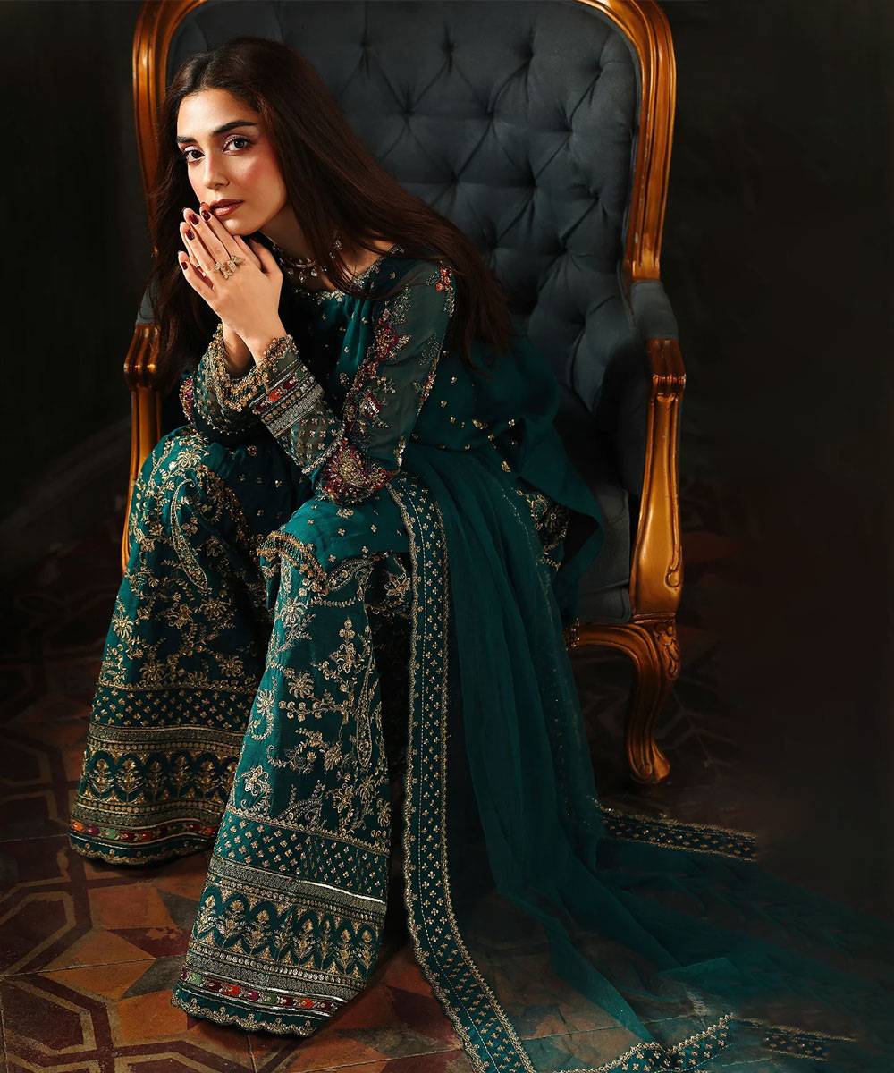 Charizma-2 Charizma-10