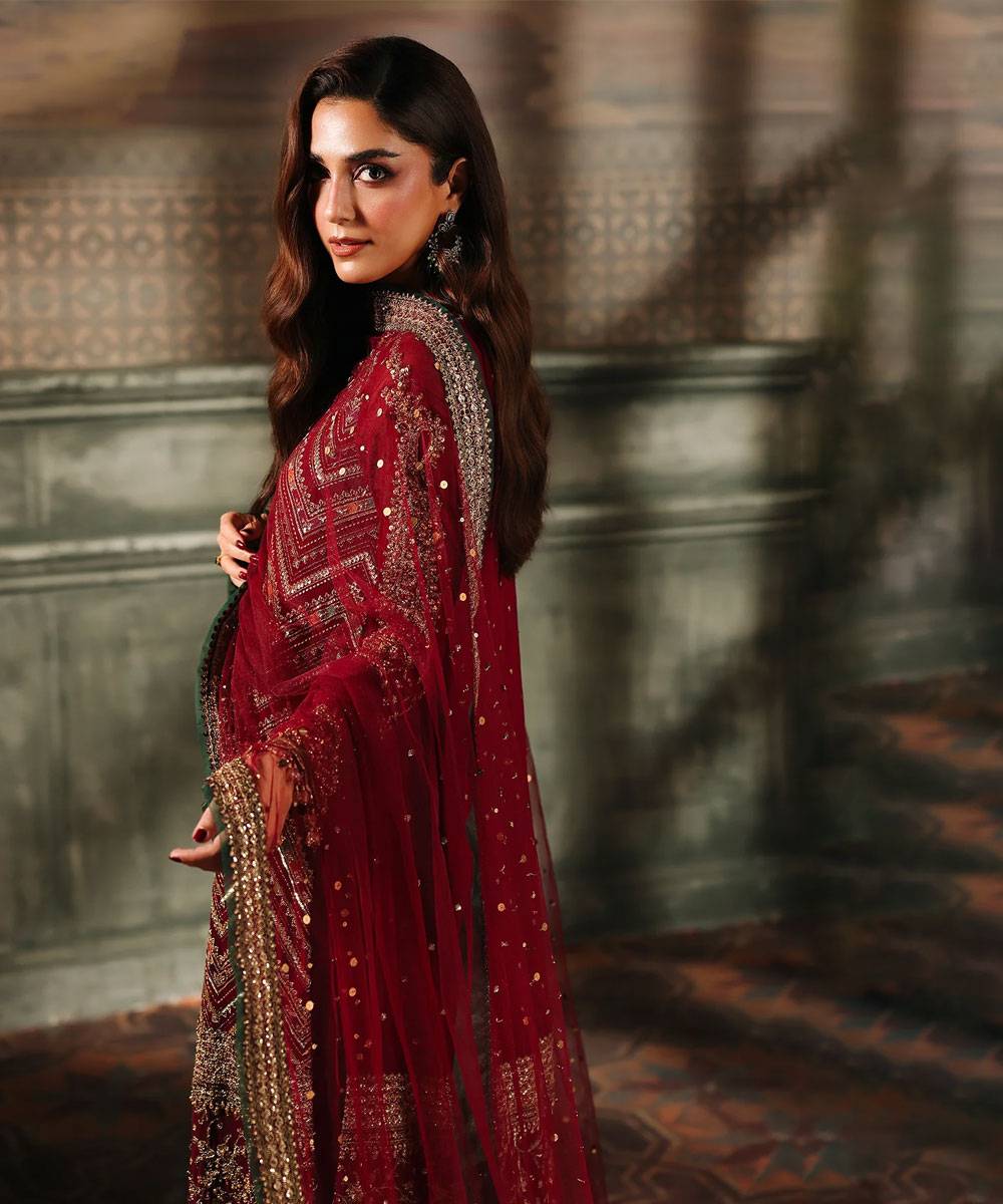 Charizma-2 Charizma-11