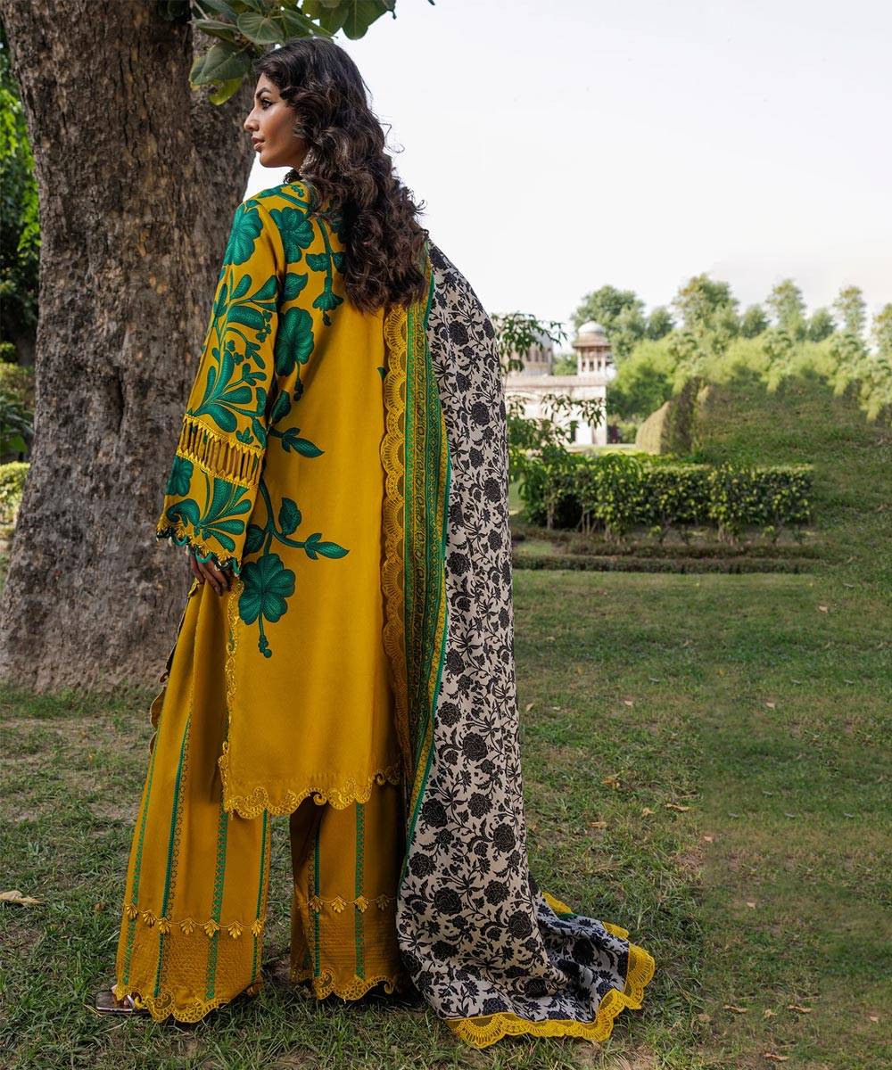 Charizma-1 Charizma-9