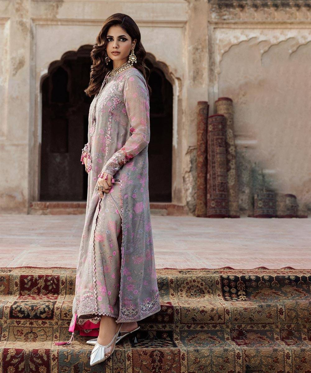 Charizma-2 Charizma-4