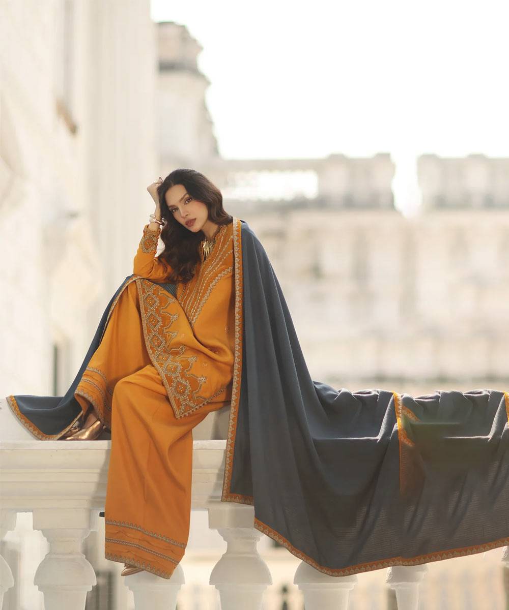 Charizma-1 Charizma-14