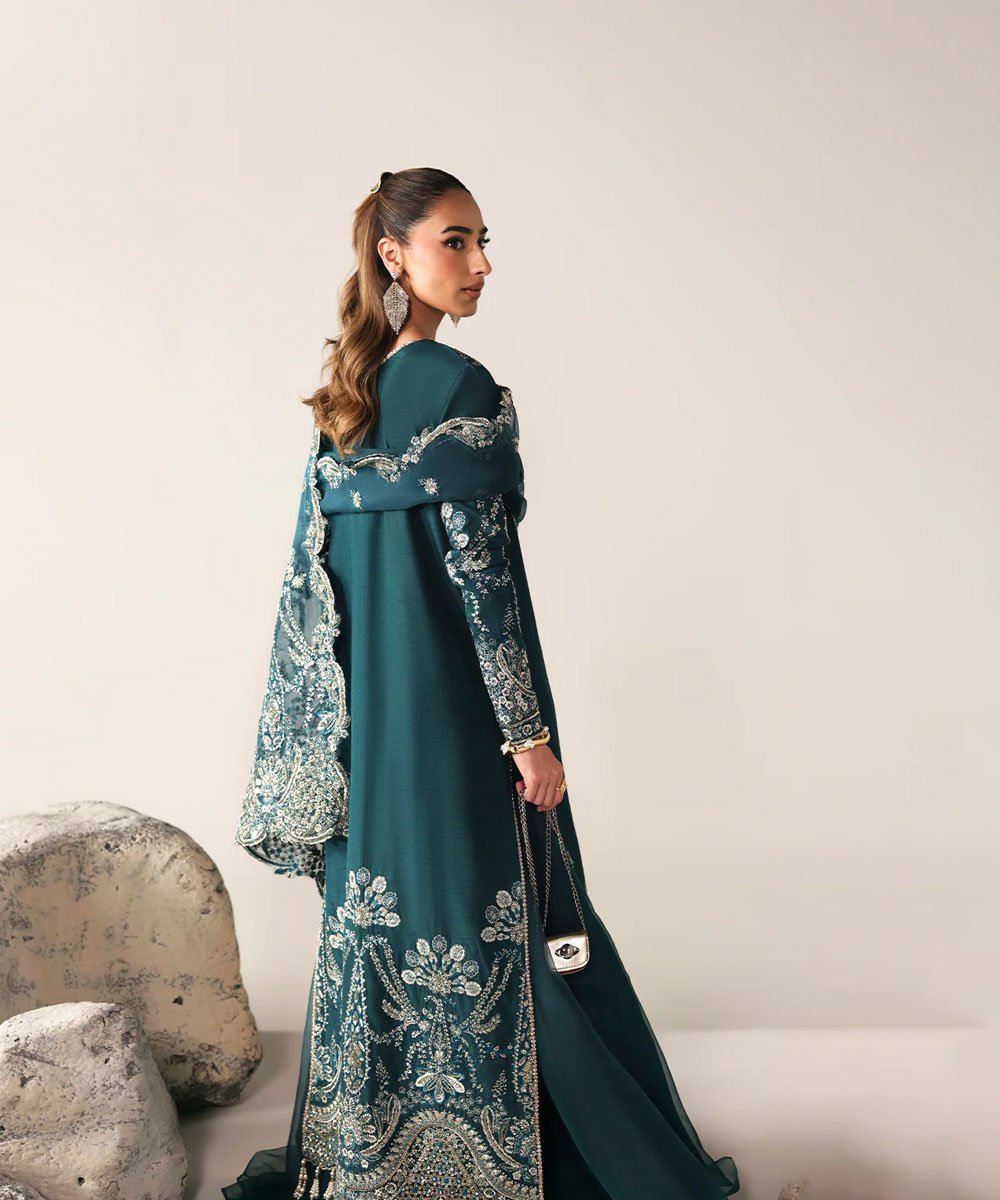 Emaan-Adeel-7