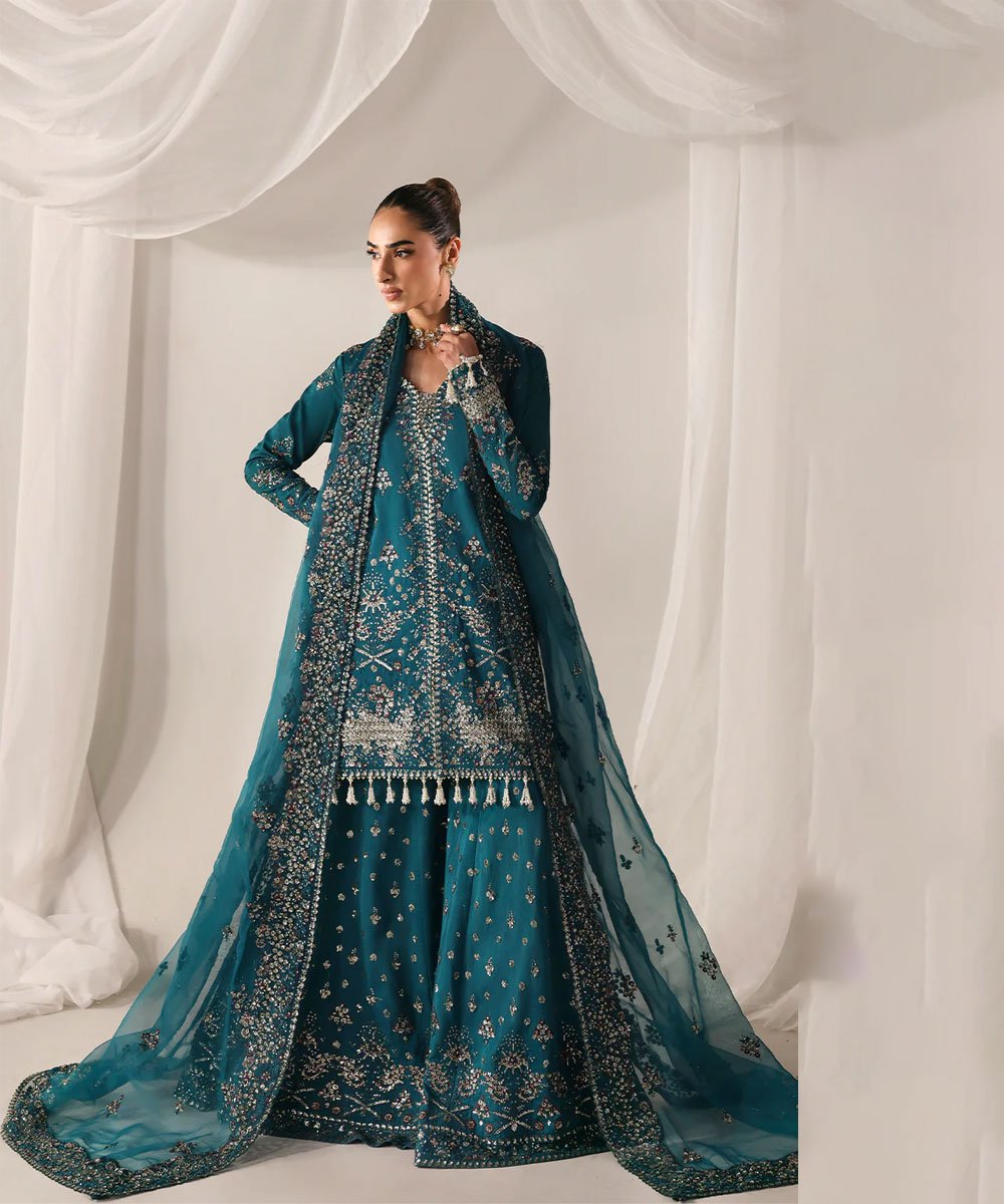 Emaan-Adeel-9