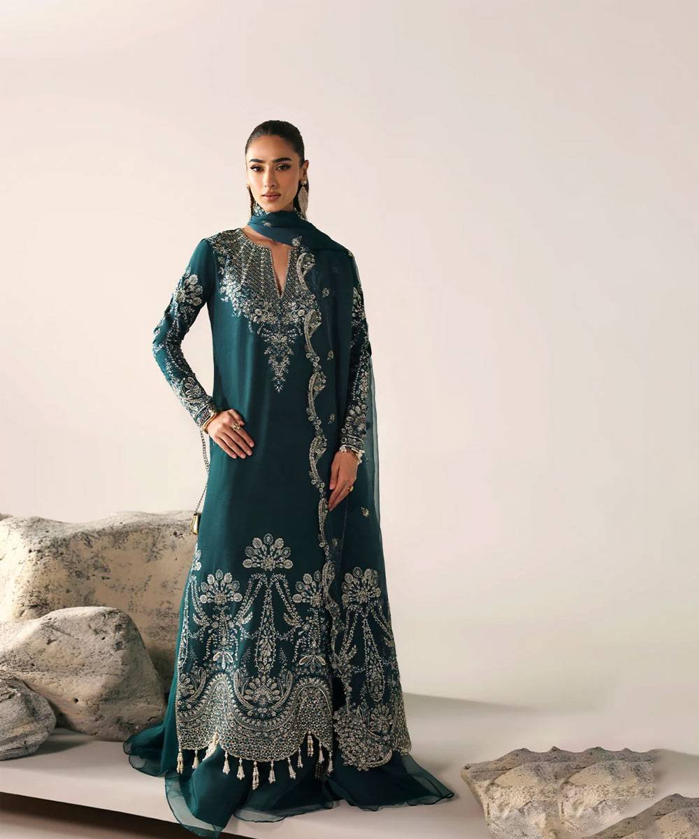 Emaan-Adeel-7