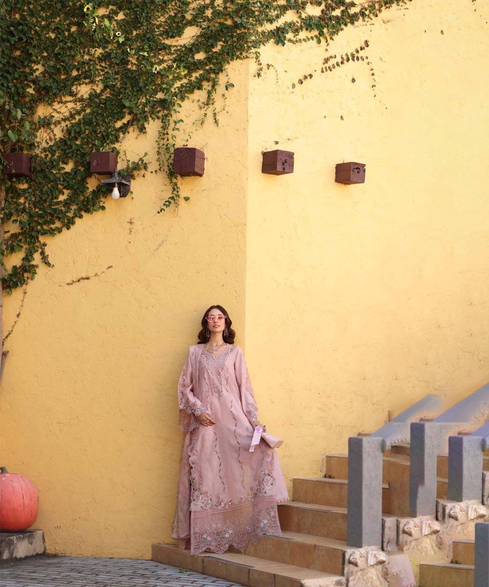Noor-4