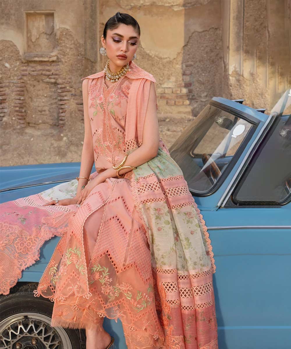 Saira-Shakira-5