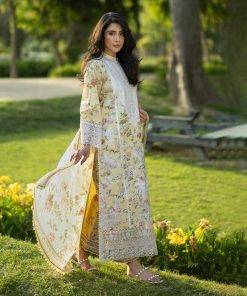 Zainab-Chottani-13