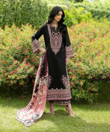 Zainab-Chottani-11