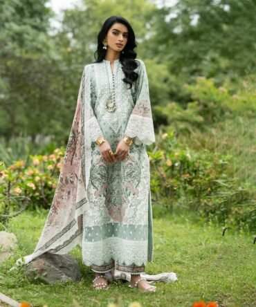 Zainab-Chottani-14