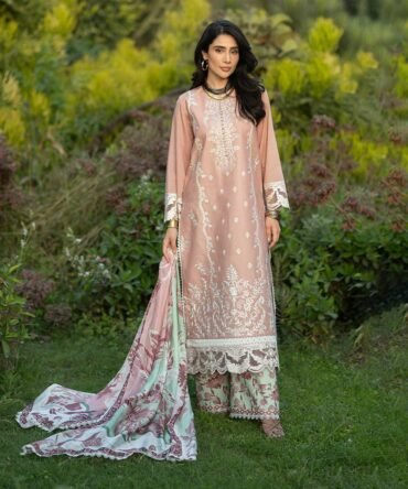 Zainab-Chottani-3