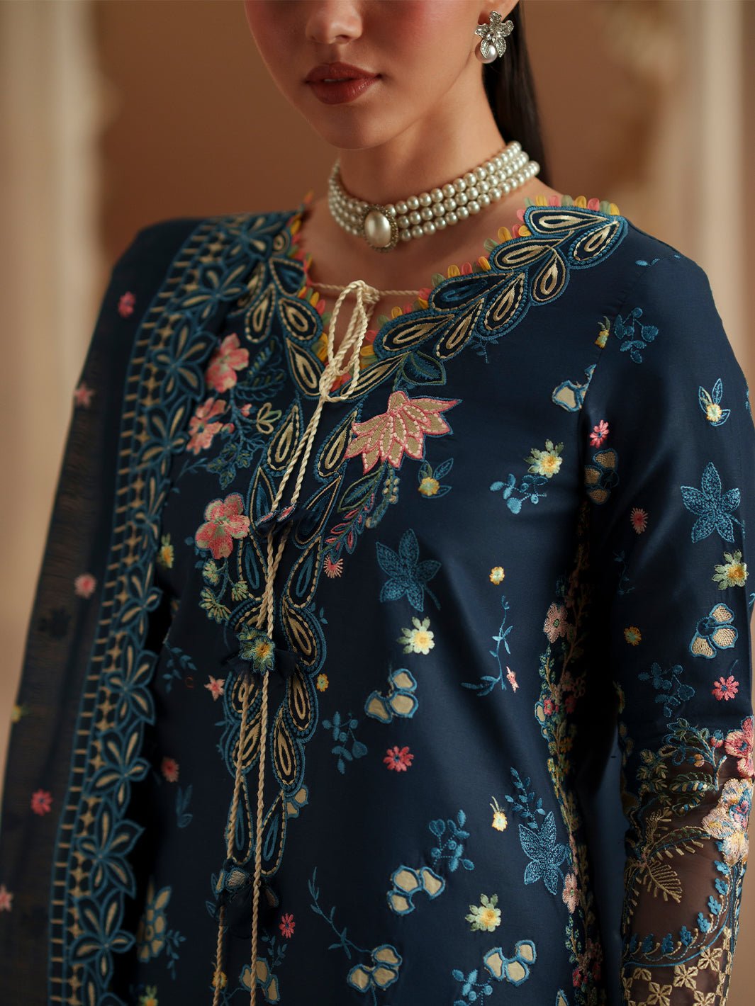 BIN ILYAS - Image 4