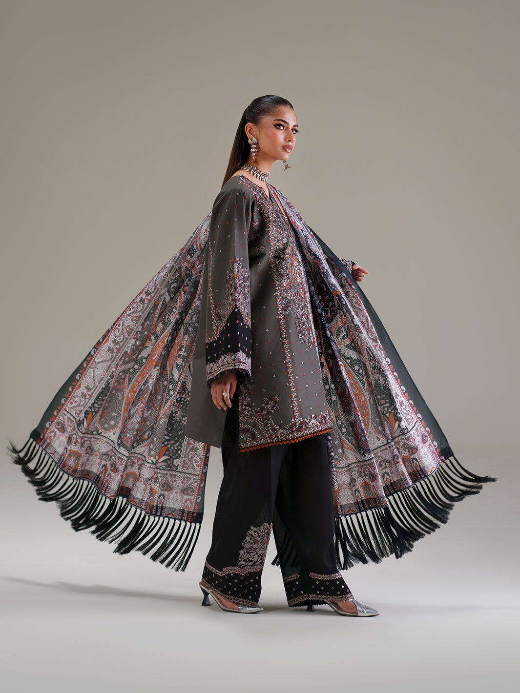 BIN ILYAS - Image 3