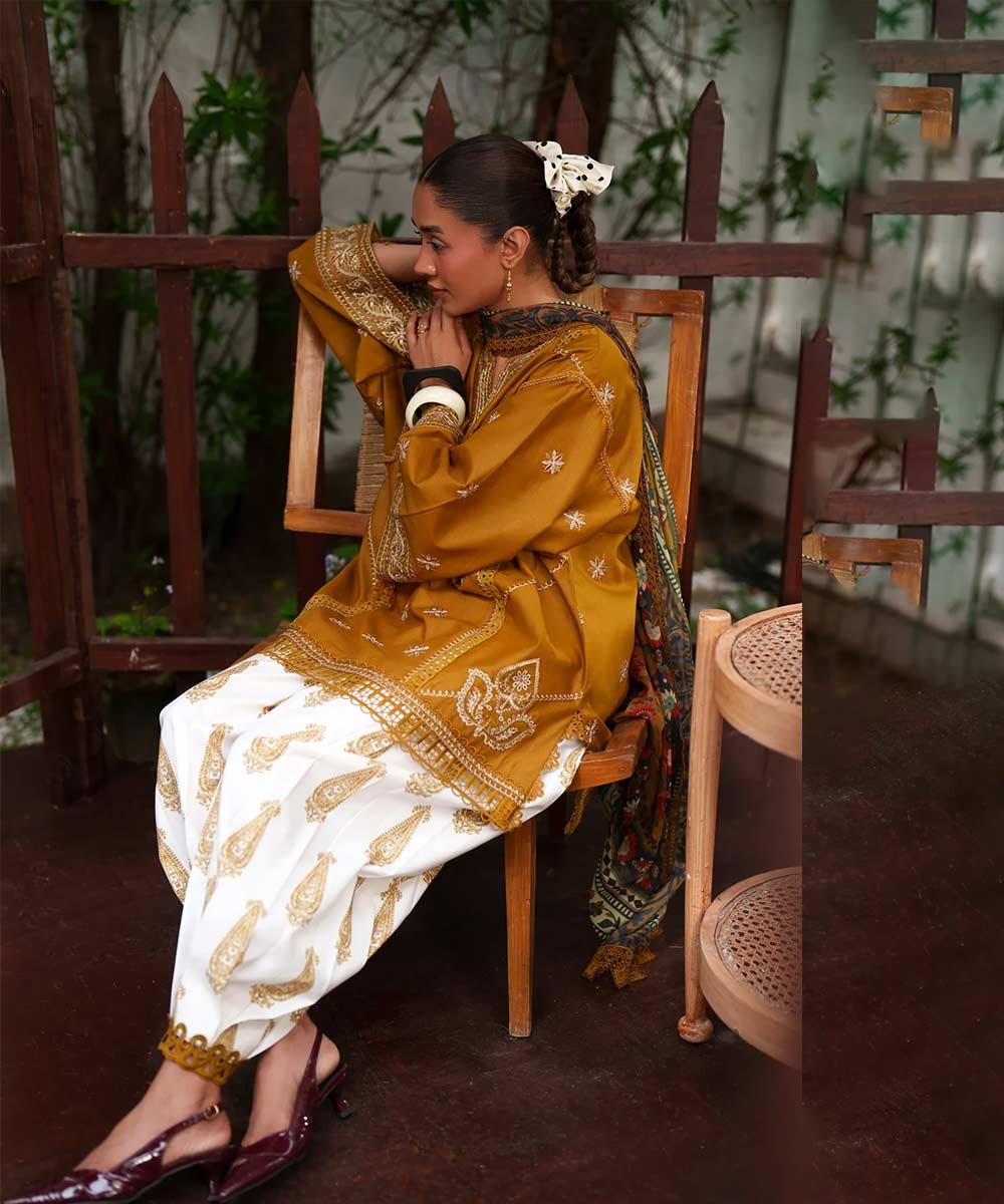 Saira-Rizwan-17
