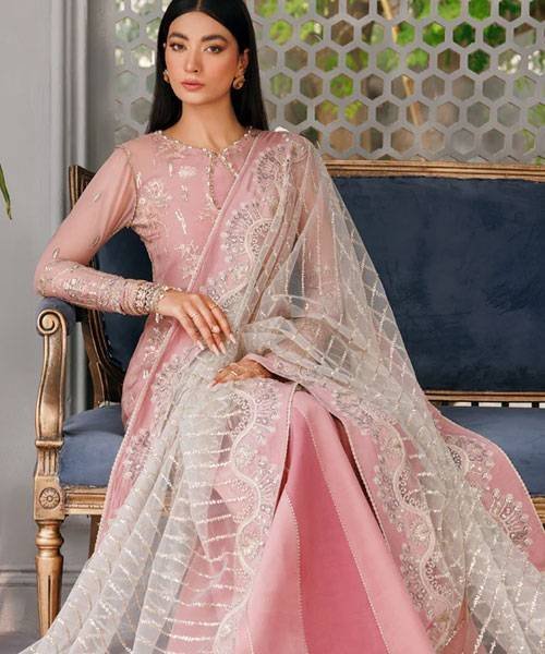 Xenia-Chiffon-Hera-1