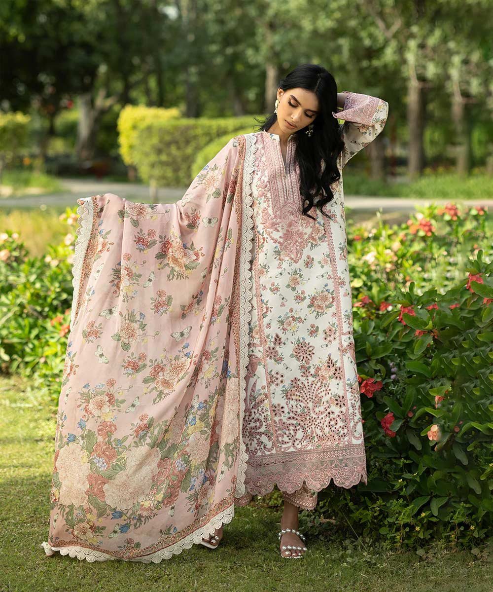 Zainab-Chottani-15