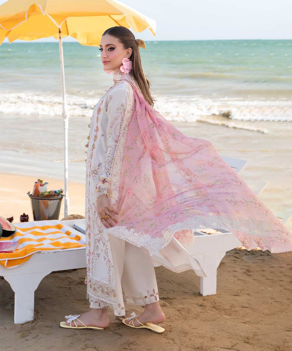 Kanwal-Malik-10
