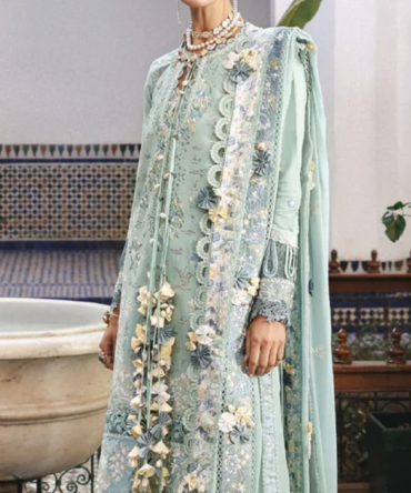 Republic Reine/Lilas Luxury Lawn '26